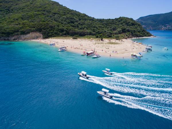 Turtle Island Cruise