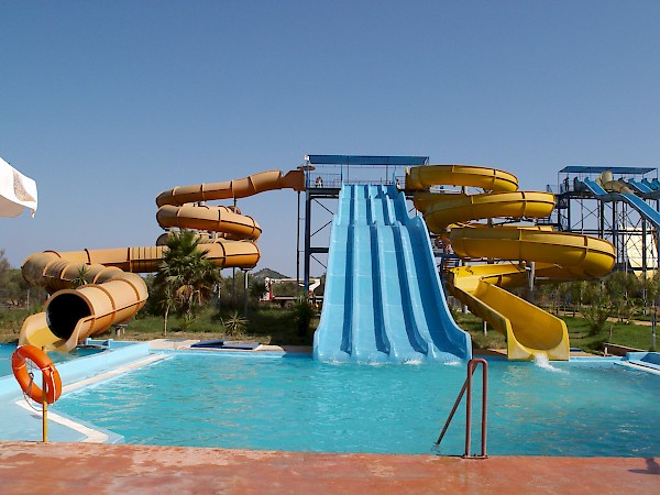 Waterpark Transfer and Entrance